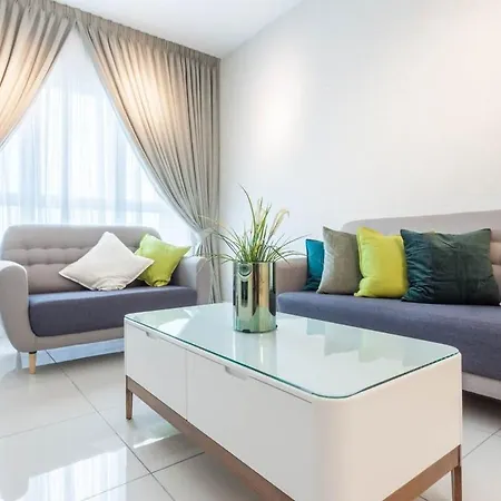 Naibnb In Impiria Residensi Klang Exterior photo