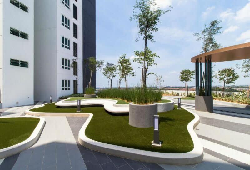 Naibnb In Impiria Residensi Apartment